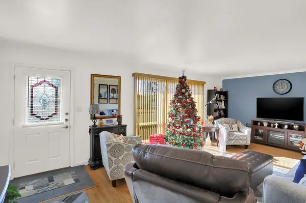 2760 19th ST, Columbus, IN 47201