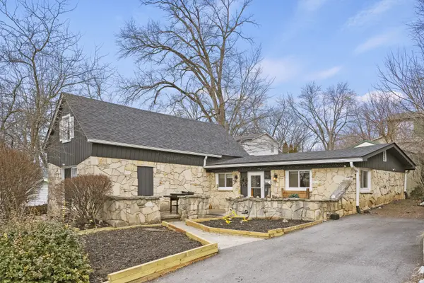 60 E College AVE,  Martinsville,  IN 46151