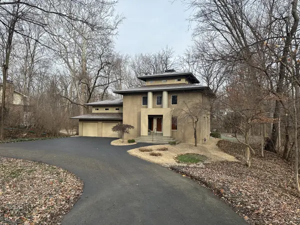 1870 E 106th ST, Carmel, IN 46032