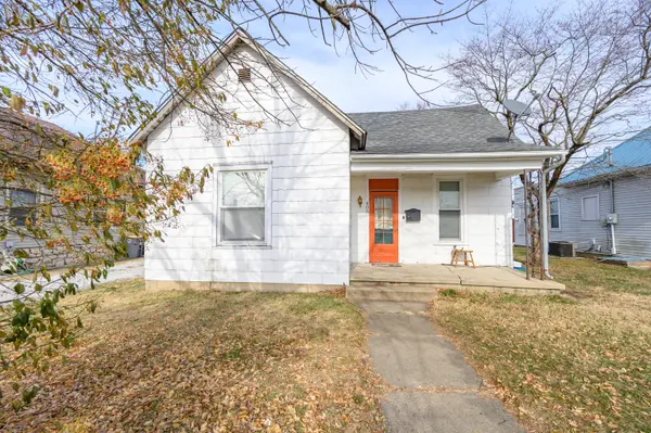 406 W 7th ST, Seymour, IN 47274