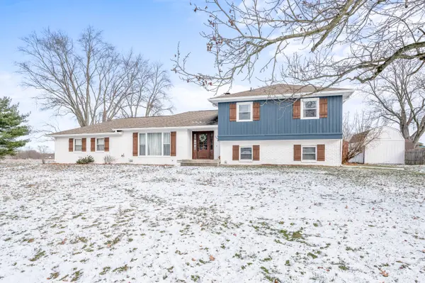 445 Poplar DR, Greenwood, IN 46142
