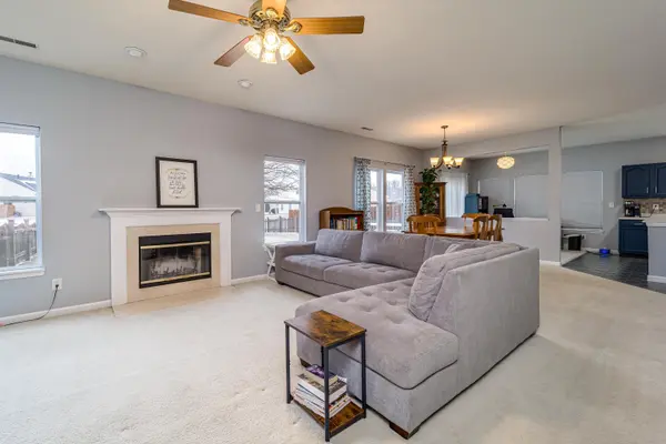 6717 Southern Cross DR, Indianapolis, IN 46237