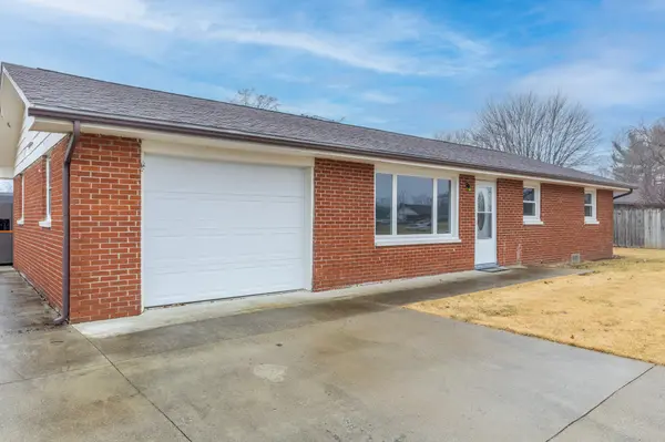 1915 Rocky Ford RD, Columbus, IN 47203