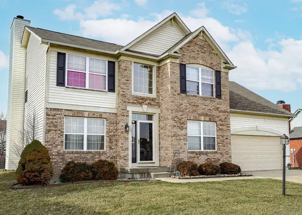 572 Alton DR, Greenwood, IN 46143