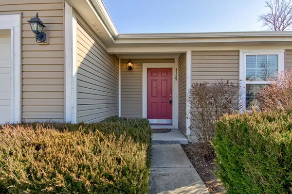 5129 Coloma CT, Indianapolis, IN 46235