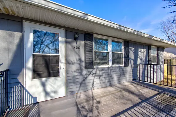 1806 Manor DR, Lebanon, IN 46052
