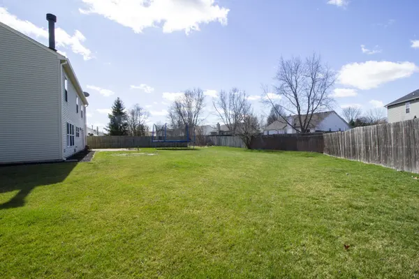 13986 Meadow Lake DR, Fishers, IN 46038