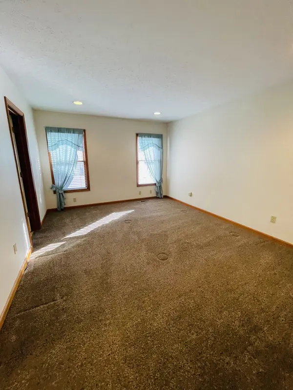 779 N Franklin ST, Greenfield, IN 46140