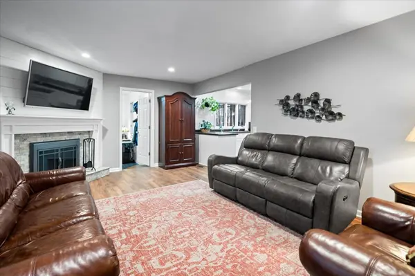 741 Primrose CT, Greenwood, IN 46142