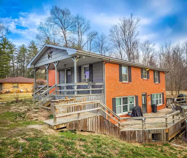 1316 E State Road 250, Brownstown, IN 47220