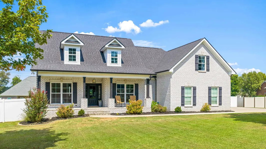 79 Bluegrass Dr, Manchester, TN 37355