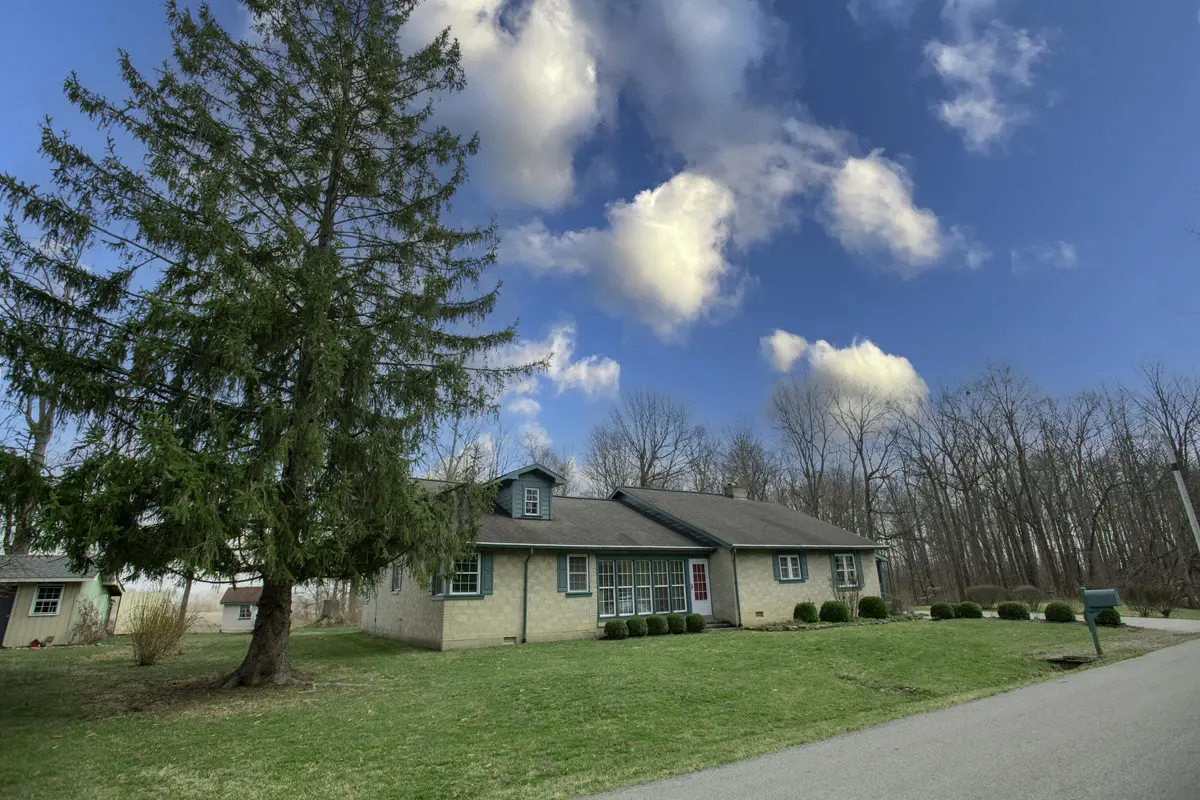 8644 S Addison AVE, Knightstown, IN 46148