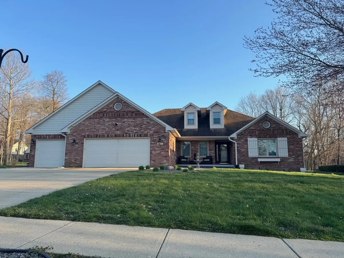 1235 Ironwood DR, Mooresville, IN 46158