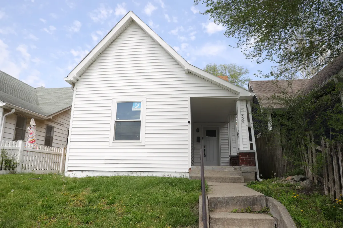 806 W 27th ST, Indianapolis, IN 46208