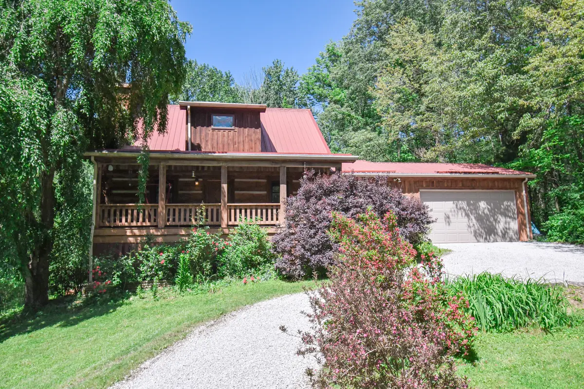 6800 N County Road 100 E, Seymour, IN 47274