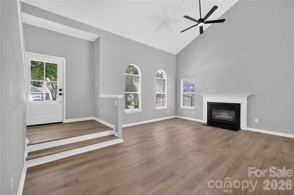 702 Foxborough RD, Charlotte, NC 28213