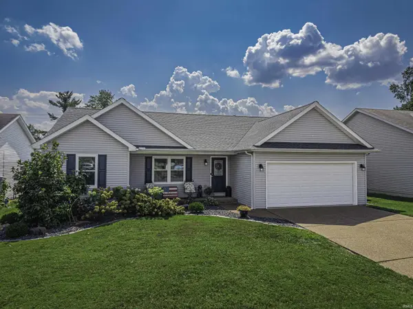 10529 Tecumseh DR, Newburgh, IN 47630-8712
