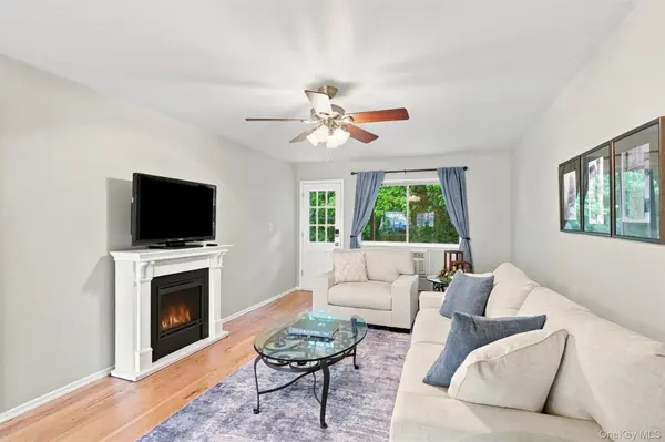 321 Titusville RD #D15, Poughkeepsie, NY 12603