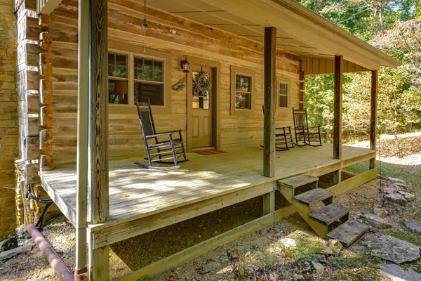 2916 Owl Creek RD, Nashville, IN 47448