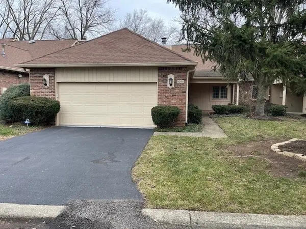 5004 Boardwalk PL, Indianapolis, IN 46220