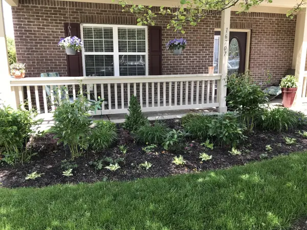 16707 Maraschino DR, Noblesville, IN 46062