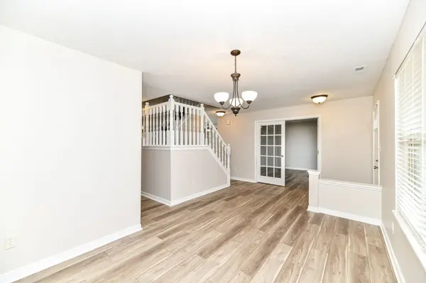 6159 Black Oaks WAY, Indianapolis, IN 46237