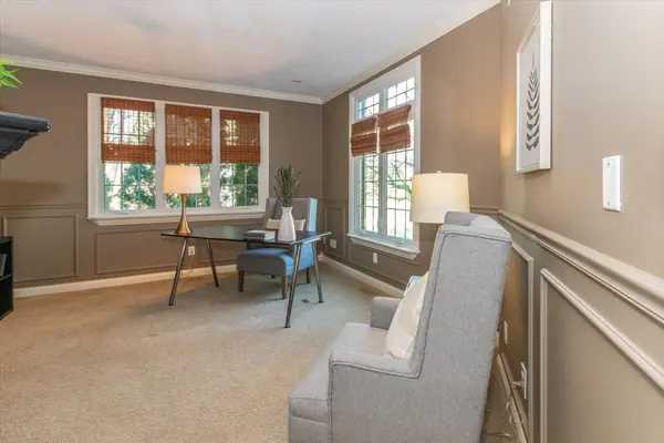 12953 Shoreline BLVD, Mccordsville, IN 46055