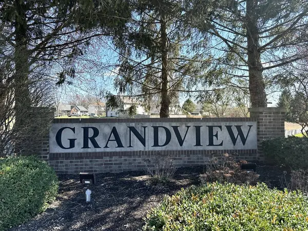 216 Oakview DR, Mooresville, IN 46158