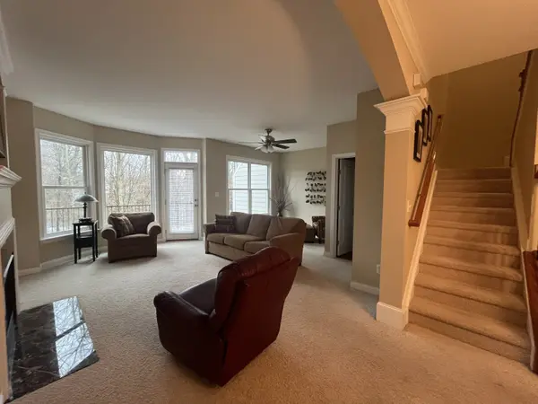 741 Greenford TRL N, Carmel, IN 46032