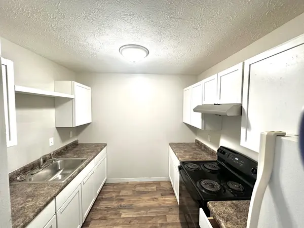 2015 Hillside AVE, Indianapolis, IN 46218
