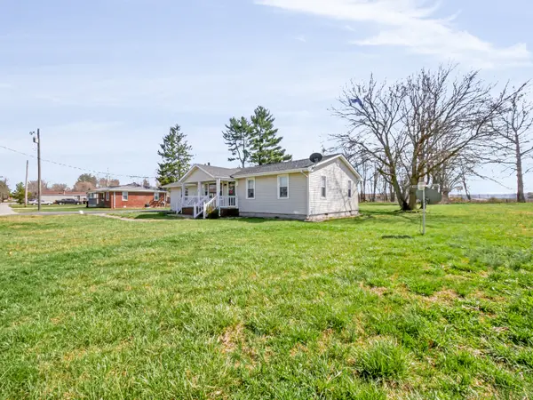 275 W Scott ST, Medora, IN 47260