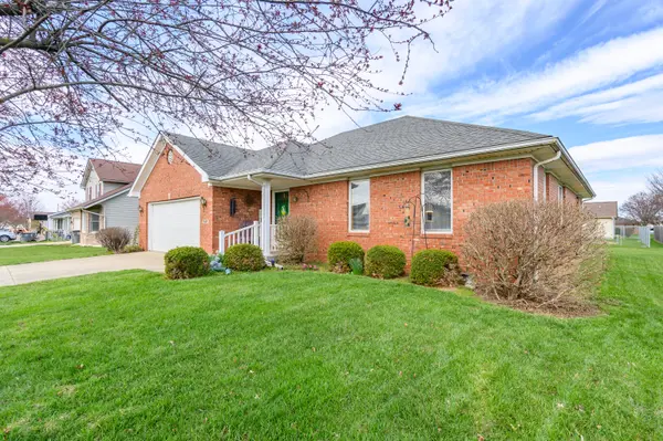 1145 Cottage CIR, Seymour, IN 47274