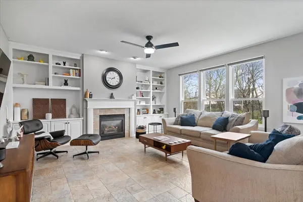 8785 Providence DR, Fishers, IN 46038