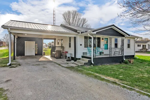 79 S Elm ST, Medora, IN 47260