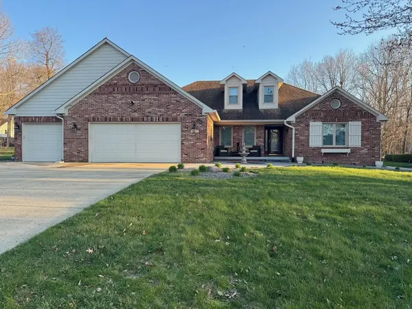 1235 Ironwood DR, Mooresville, IN 46158