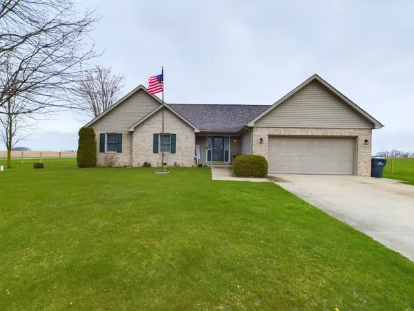 880 Bridle LN, Oakville, IN 47367