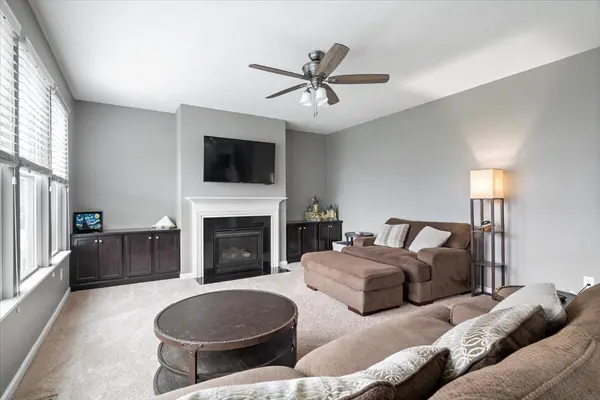 1530 Windswept DR, Greenwood, IN 46143