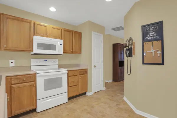 7153 Brant Pointe CIR, Indianapolis, IN 46217