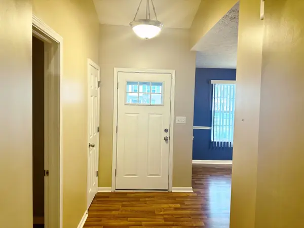 2461 Cabin Hill RD, Indianapolis, IN 46229