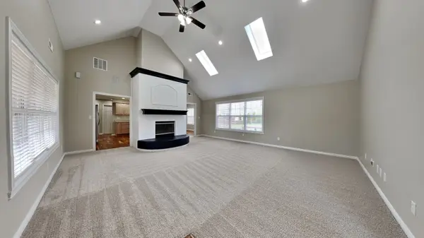 1374 N Salem CT, Greenfield, IN 46140