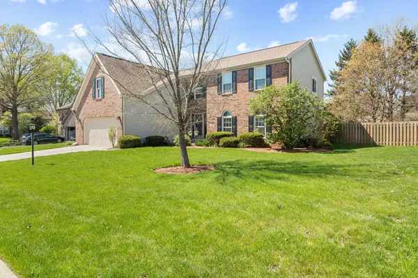 11252 Avery CIR, Fishers, IN 46038