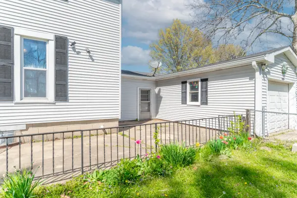 6331 Zionsville RD, Indianapolis, IN 46268