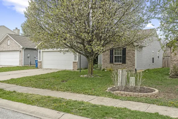 5824 Sable DR, Indianapolis, IN 46221