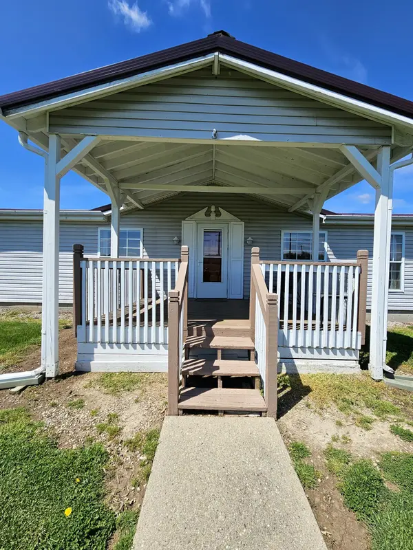 9901 N 550 W, Carthage, IN 46115