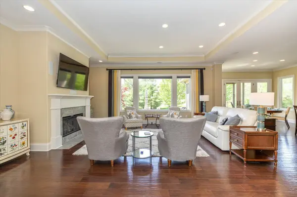 9988 South Towne LN, Carmel, IN 46032