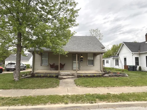 348 W Wiley ST, Greenwood, IN 46142