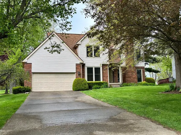 113 Hilltop LN, Greencastle, IN 46135