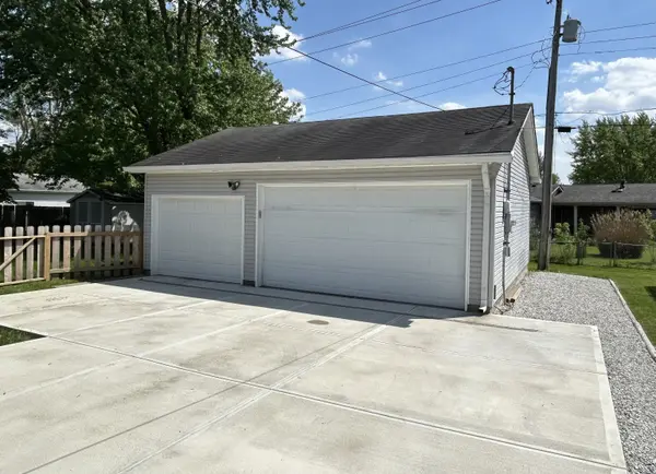 503 W McKenzie RD, Greenfield, IN 46140