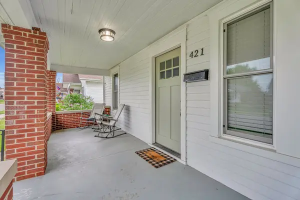 421 W 7th ST, Seymour, IN 47274