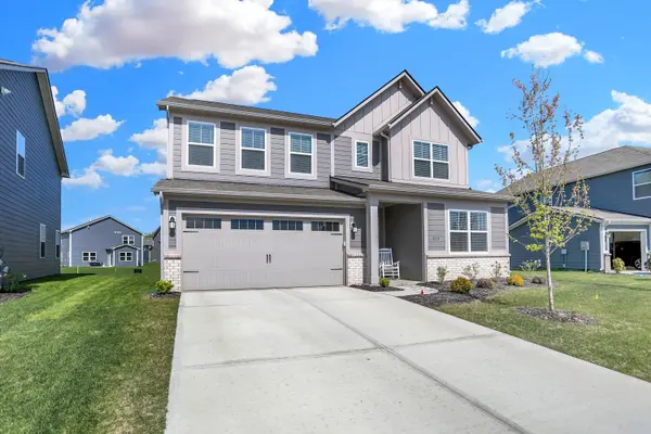 15741 Winnower DR, Noblesville, IN 46060